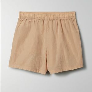 Aritzia Tna Claremont Shorts 